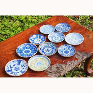 0102　Japanese porcelain "kozara"　小皿