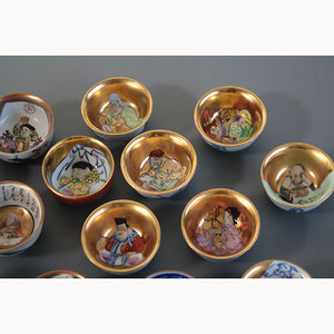 0113　Japanese porcelain "choko and sakazuki"　猪口　盃