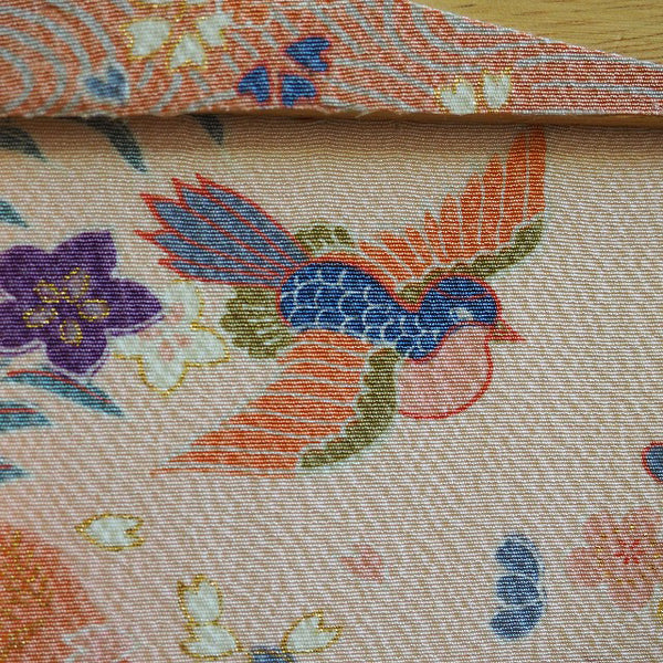 0050　Frame art 【Flowing water chrysanthemum pattern and bird pattern】 Hand-dyed Kimono Remake Handmade Interior