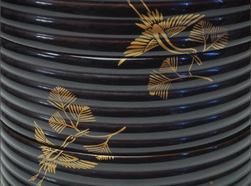 0596 A three-tiered round bento box with a crane and pine tree pattern　<BR><BR>/ 02 Japan "Bento box"　重箱 /JAPAN japanese antique vintage lacquerware
