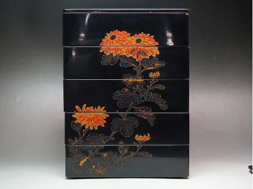 <BR>0779 Murakami wood carving, lacquered lacquerware, gold polished tiered box.<BR><BR>/ 02 Japan "Bento box"　重箱 /JAPAN japanese antique vintage lacquerware