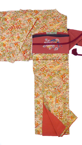 Kimono set of chintz that is colored even more by layering red　0001　赤色を重ねて一層色づく 寄せ裂更紗の小紋セット　正絹 着物・帯・帯揚げ・帯締め　4点セット