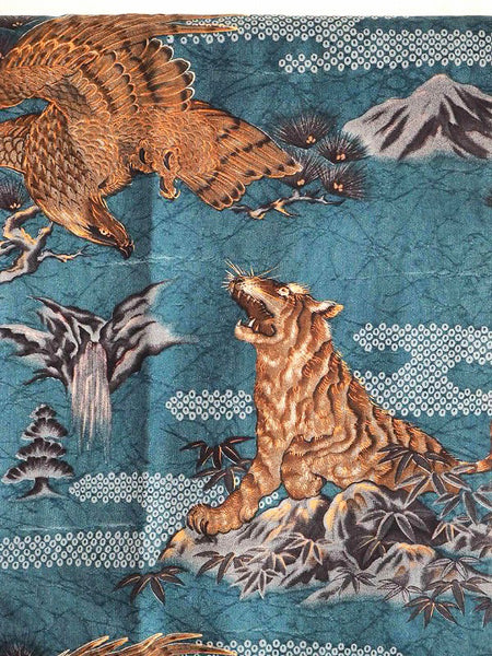 "Juban" 0004  Hawk and tiger pattern　Japanese vintage kimono underwear