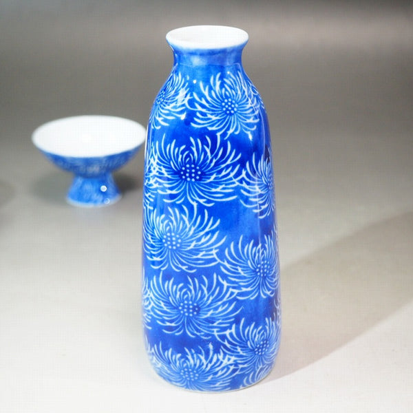 "Sake bottle and sakazuki" 0004 Aritayaki　”Fukagawaseiji”　Japanese porcelain Sake set