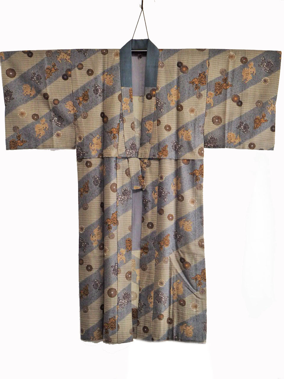 "Juban" 0010 lion pattern　Japanese vintage kimono underwea